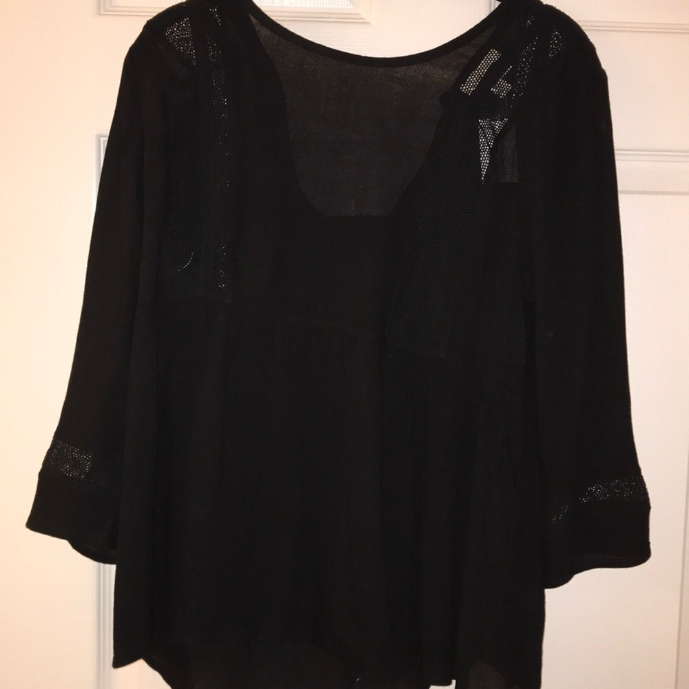 Black peplum shirt